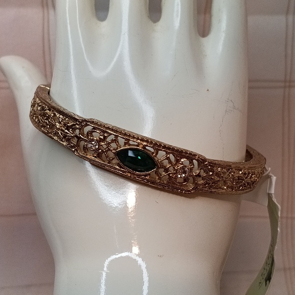 Downtown Abbey Estate Bracelet Gold Tone Stretch - Picture 1 of 5